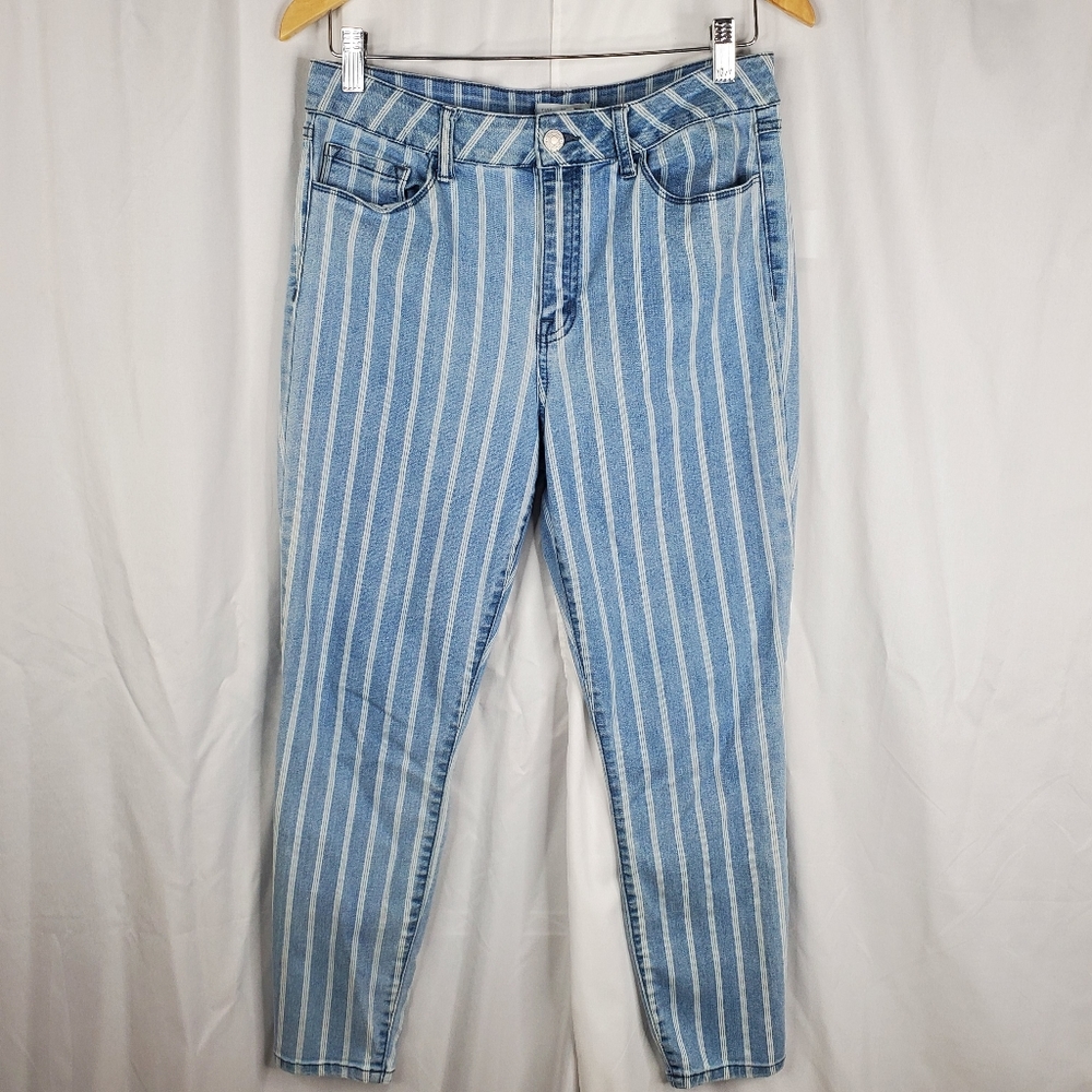♡ Sky and Sparrow Juniors Blue and White Railroad Stripe Jeans Size 11